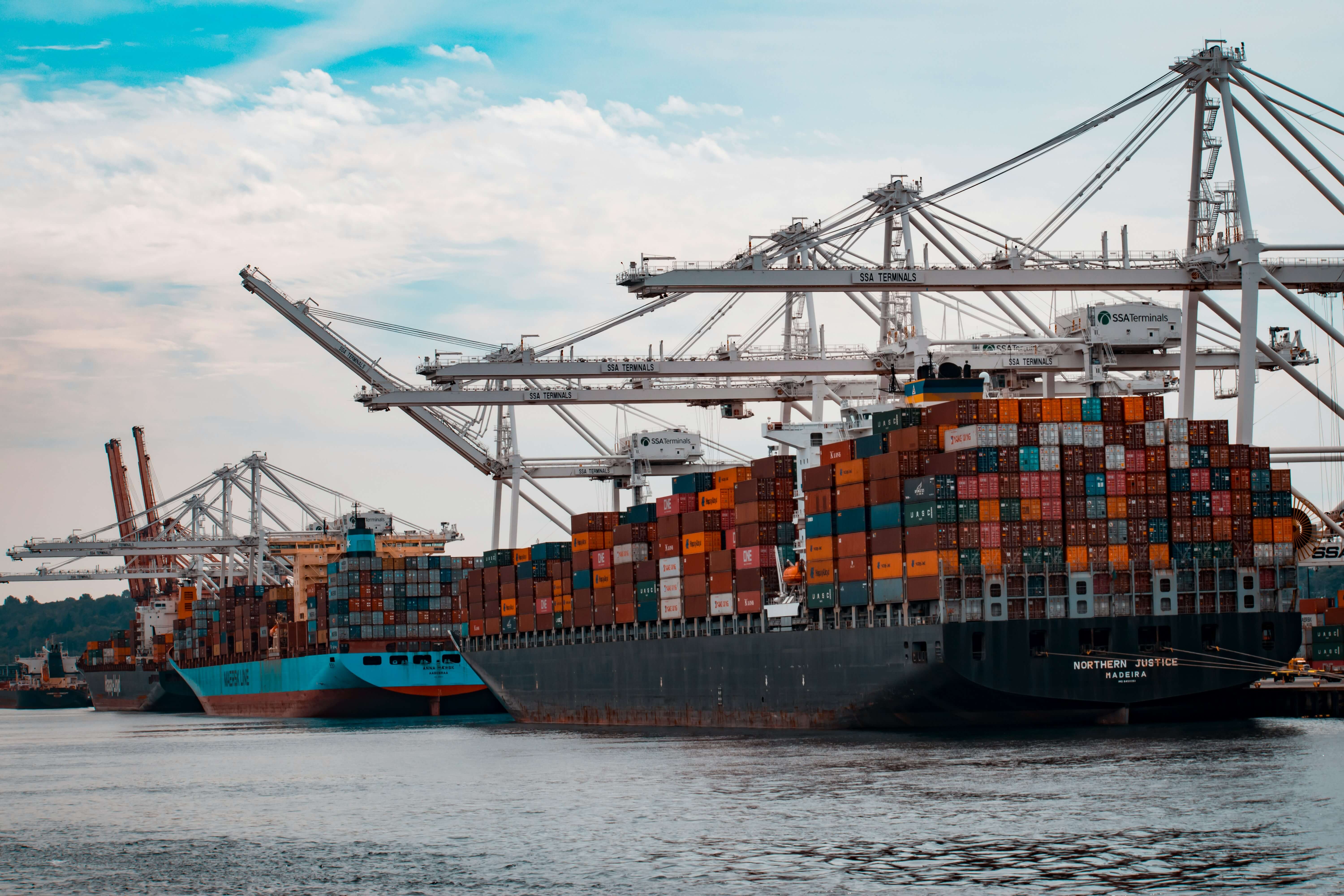 Marine Engines & Generators